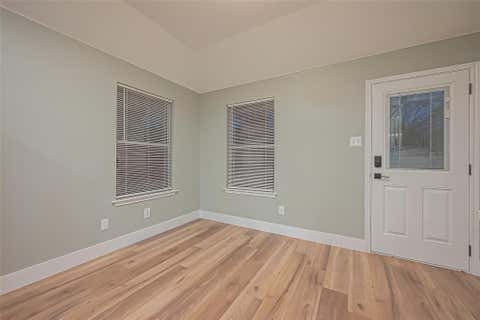 Tiny photo for 2 Garden Lodge Place, The Woodlands, TX 77382 (MLS # 68112831)