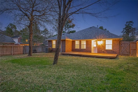 Tiny photo for 2 Garden Lodge Place, The Woodlands, TX 77382 (MLS # 68112831)