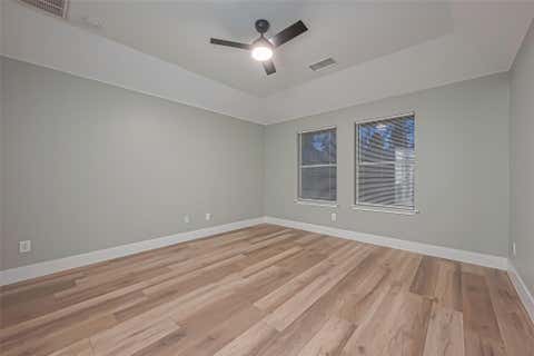 Tiny photo for 2 Garden Lodge Place, The Woodlands, TX 77382 (MLS # 68112831)