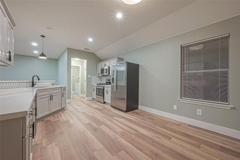 Tiny photo for 2 Garden Lodge Place, The Woodlands, TX 77382 (MLS # 68112831)