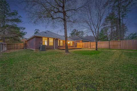 Tiny photo for 2 Garden Lodge Place, The Woodlands, TX 77382 (MLS # 68112831)