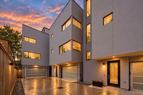 Photo of 1605 Welch Street #B, Houston, TX 77006 (MLS # 15010712)
