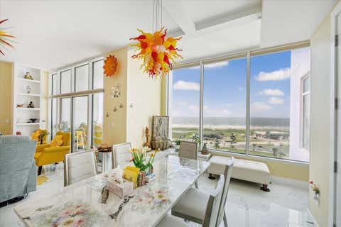 Condo For Sale - 500 Seawall Boulevard #1014<br/> Galveston, TX 77550