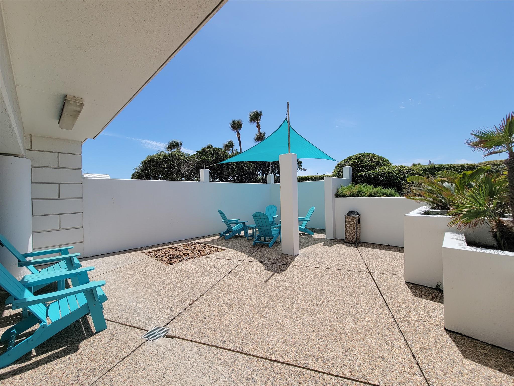6102 Seawall Boulevard 330