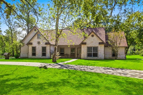 Photo of 11692 Clark Lane, Conroe, TX 77385 (MLS # 95497511)