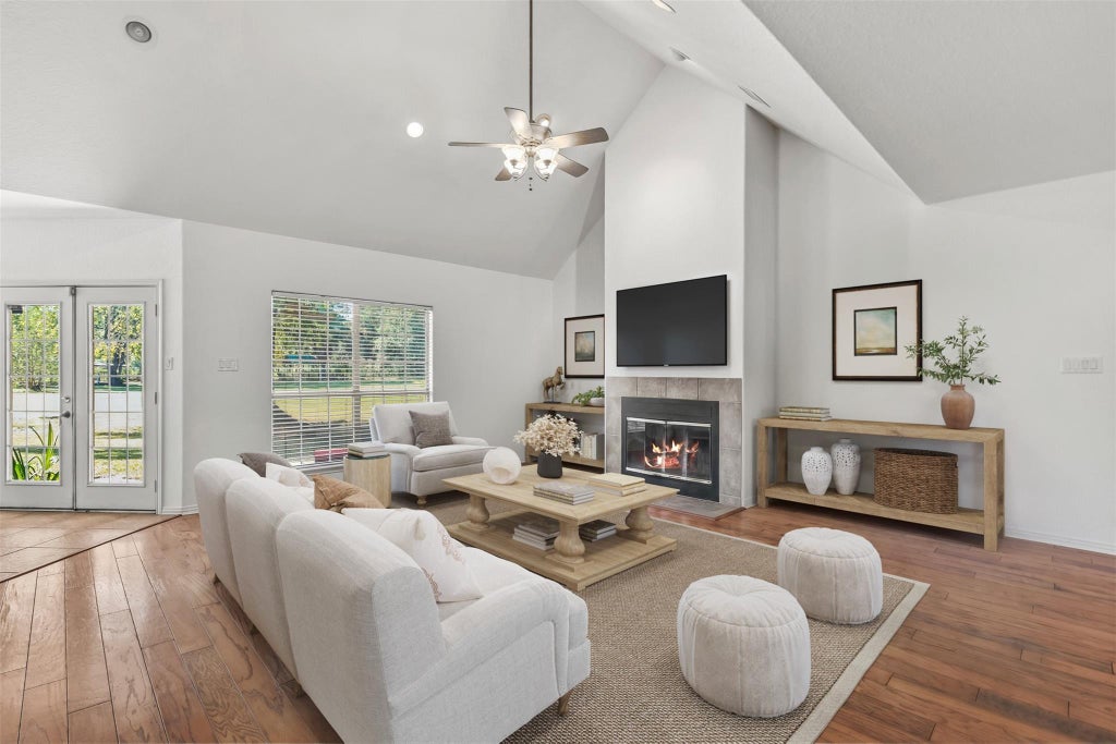 Photo of 11692 Clark Lane, Conroe, TX 77385 (MLS # 95497511)