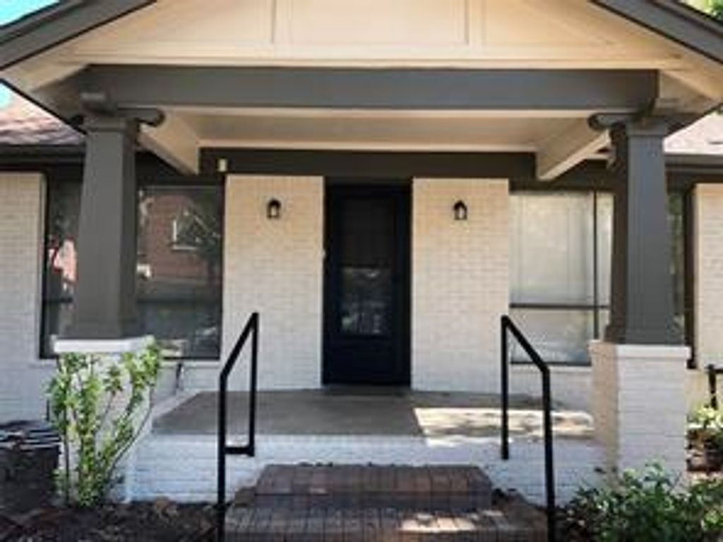 Photo of 1601 Park Street, Houston, TX 77019 (MLS # 80469268)