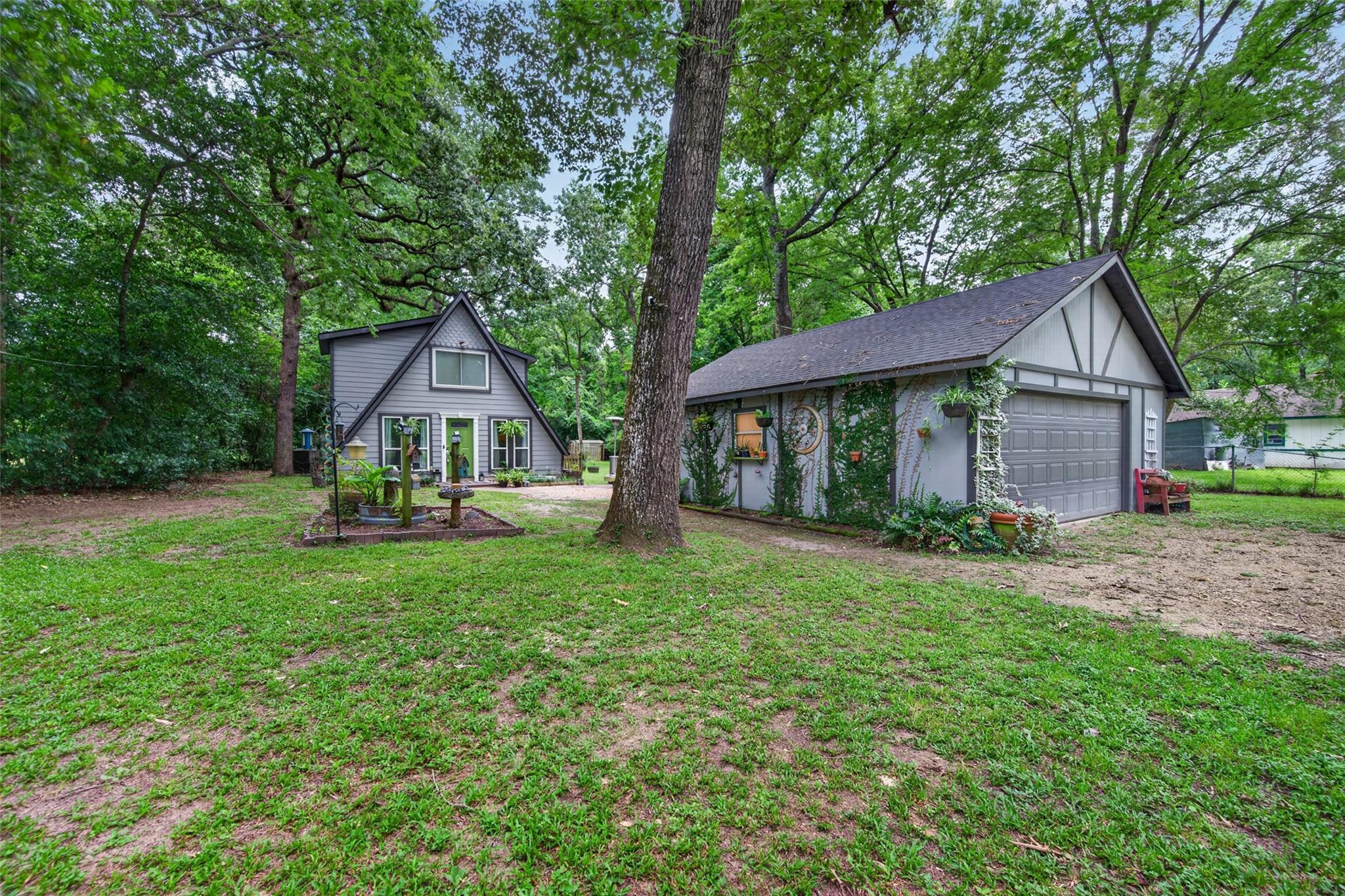 27206 Springwood Drive