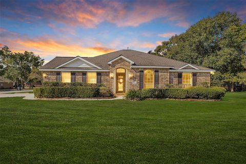 10221 Little T Conroe TX 77302
