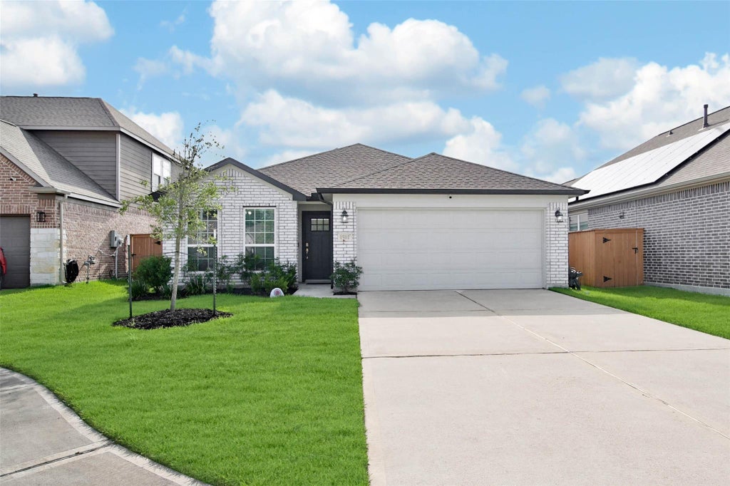 Photo of 15111 Dalmak Green Drive, Humble, TX 77346 (MLS # 70442406)