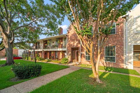 Photo of 4023 Breakwood Drive, Houston, TX 77025 (MLS # 74473572)