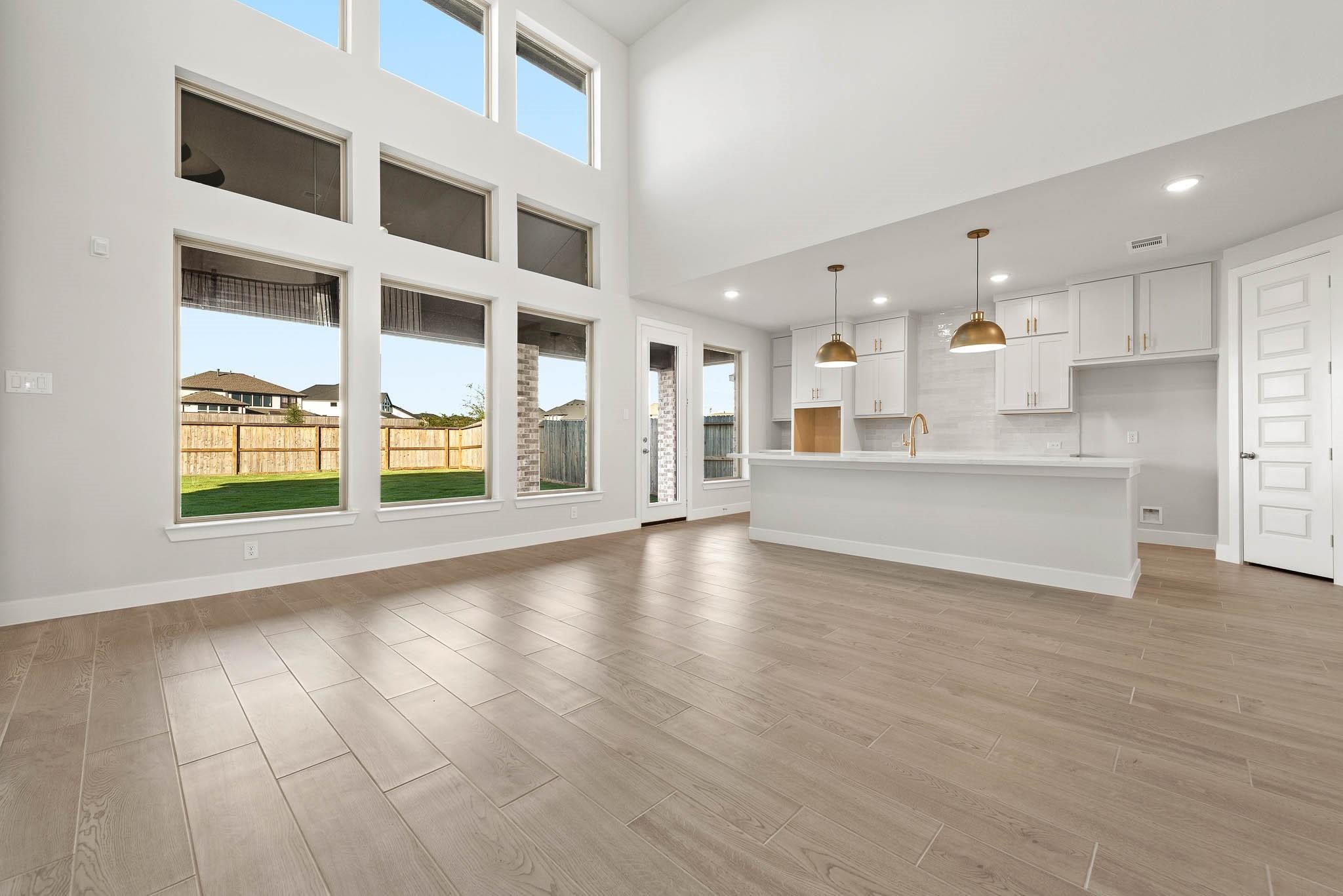 10650 Starfire Yellow Drive