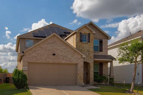 Photo of 2422 Lawn Crest Drive, Houston, TX 77489 (MLS # 49665127)
