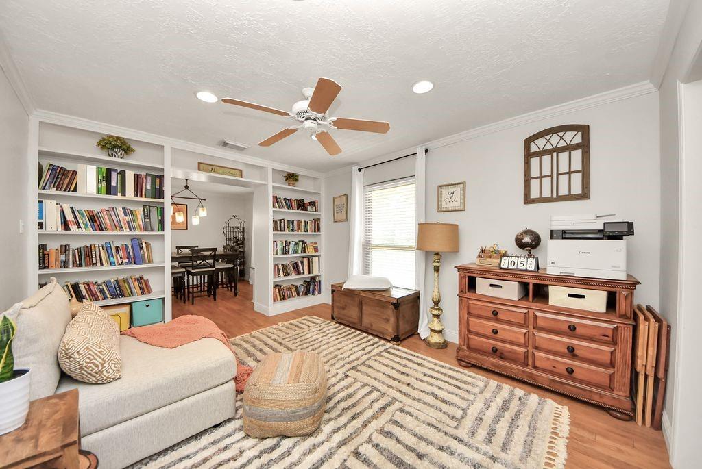 5223 Alamosa Lane