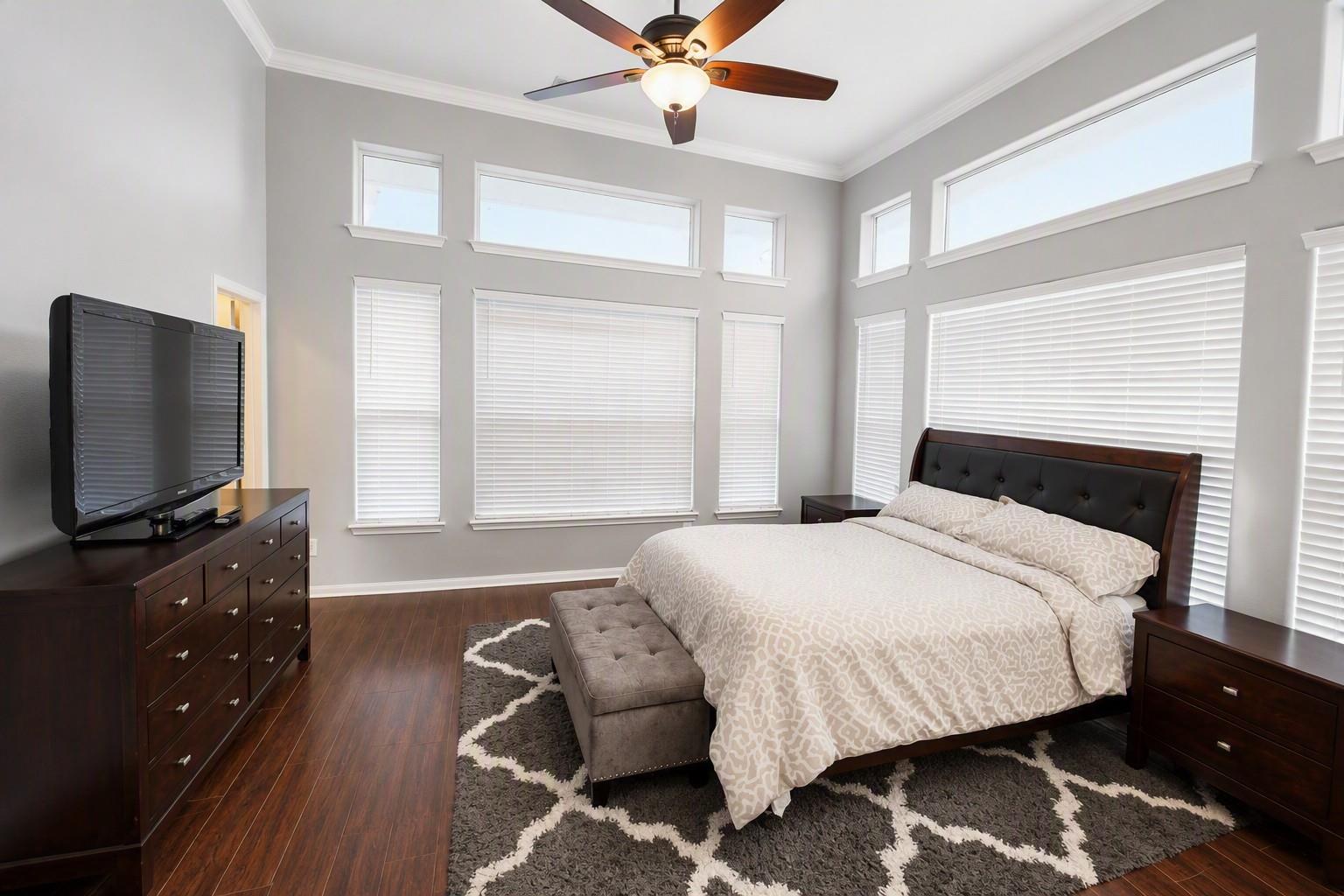 15 Oakmont Court
