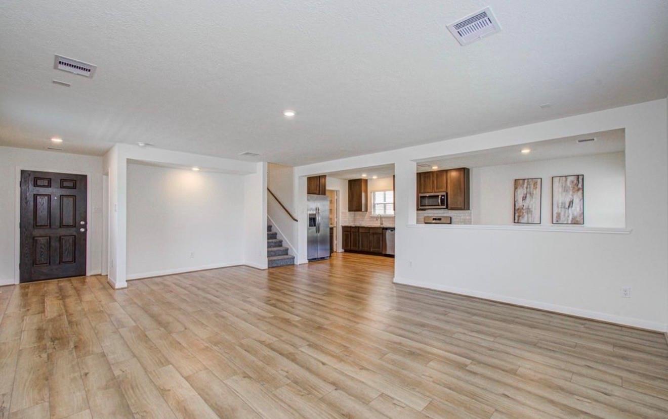 22802 Wolfshire Way