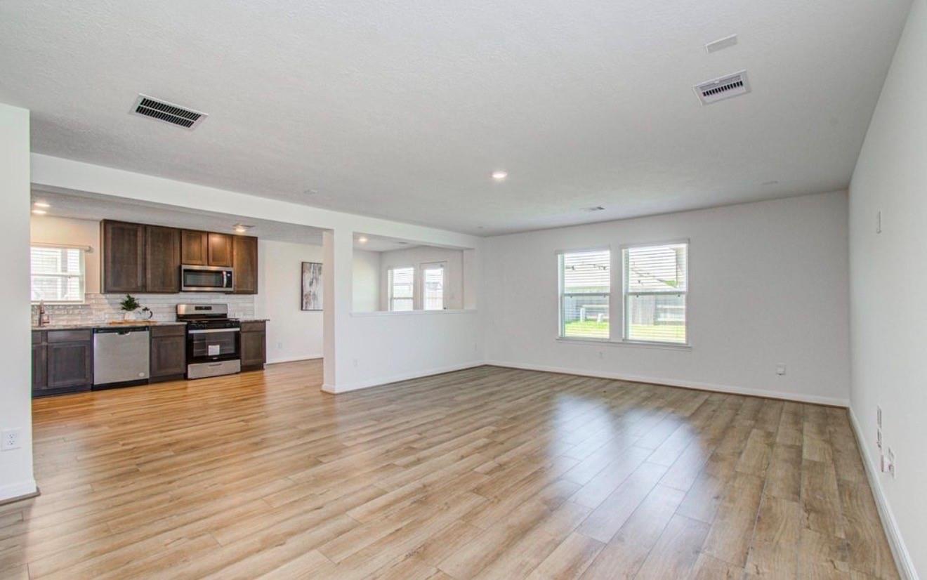 22802 Wolfshire Way