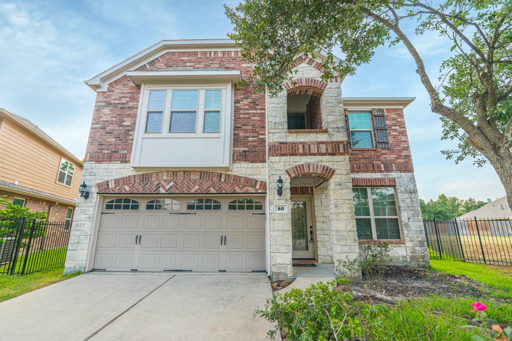 Photo of 50 Tidwillow Place, Tomball, TX 77375 (MLS # 6788230)