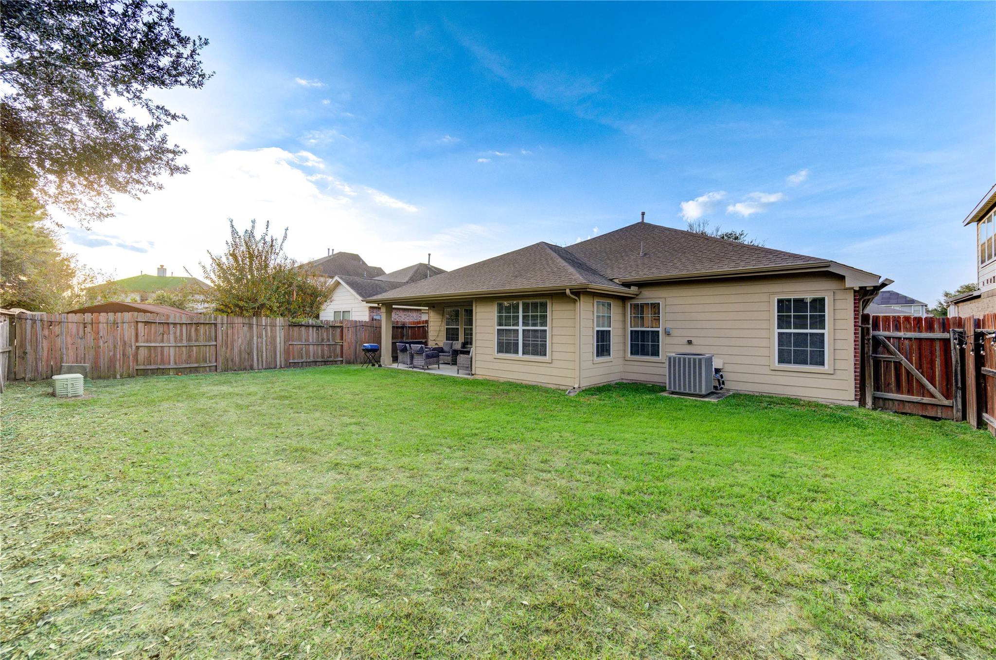 16211 Peach Bluff Lane