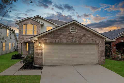 Homes For Sale - 13226 Ridgewood Knoll Lane<br/> Harris County, Houston, TX 77047