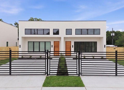 Photo of 8203 Calhoun Road #B, Houston, TX 77033 (MLS # 16179278)