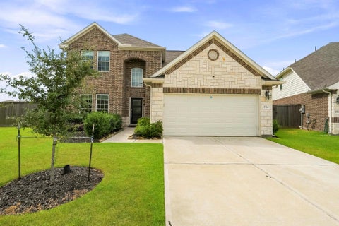 Homes For Sale - 1714 Green Willow Court Ct<br/> Brookshire, TX 77423
