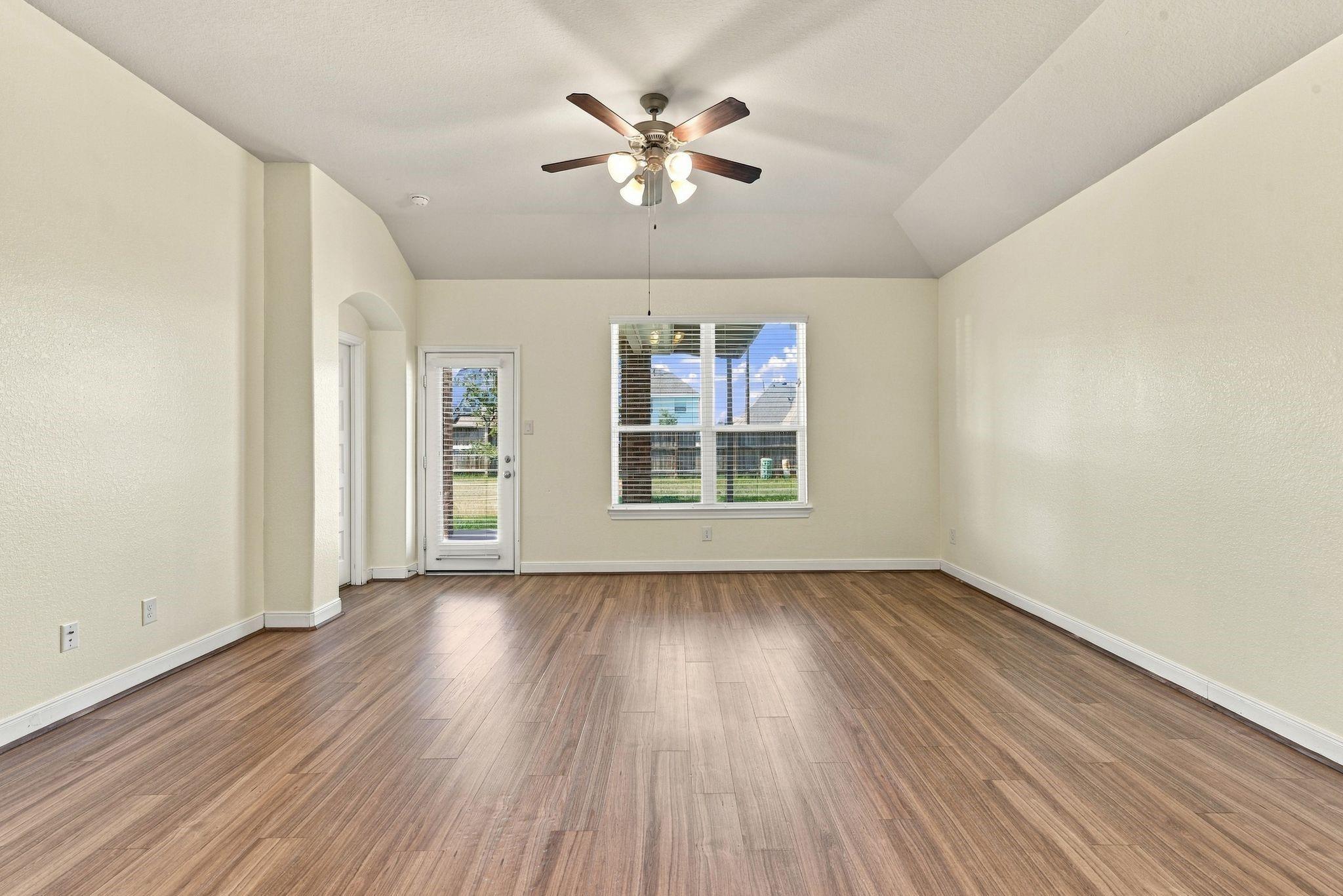 24250 Prairie Glen Lane