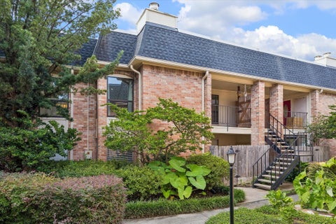 Photo of 1601 S Shepherd Drive #281, Houston, TX 77019 (MLS # 83677042)