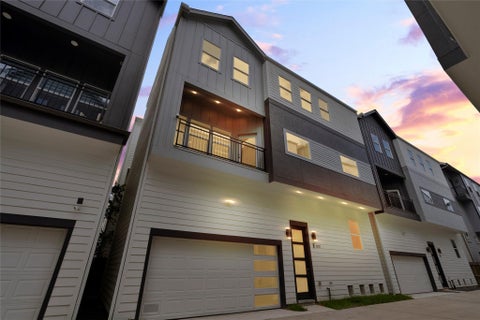 Photo of 1122 W 16th Street #B, Houston, TX 77008 (MLS # 80949587)