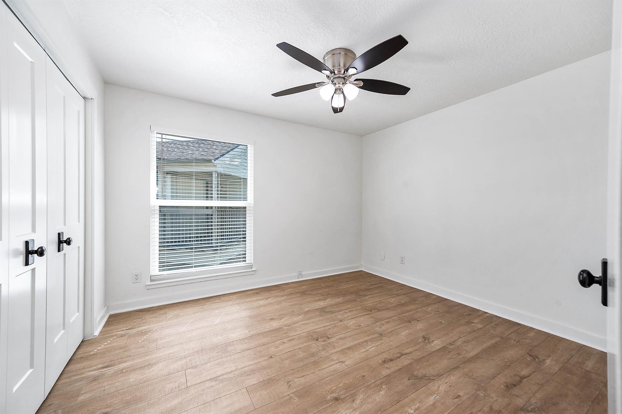 7600 Emmett F Lowry Expressway 1006