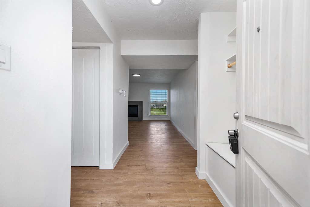 Photo of 7600 Emmett F Lowry Expressway #1006, Texas City, TX 77591 (MLS # 51993913)