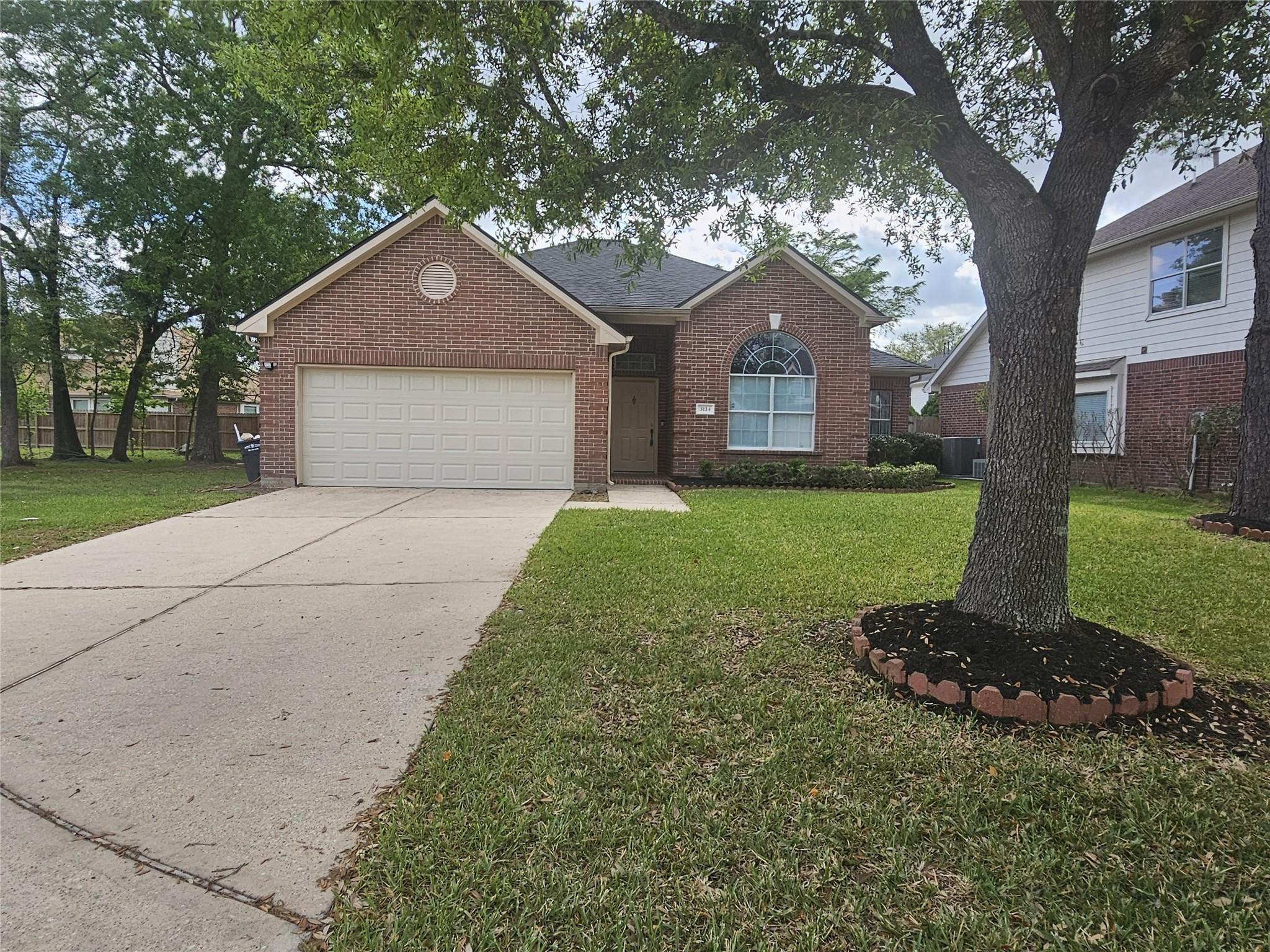 3114 Black Hawk Trail