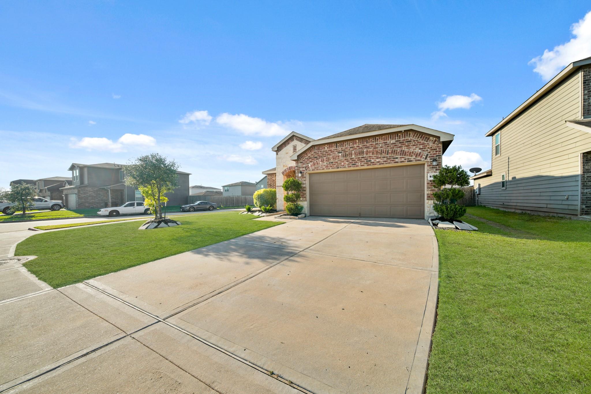 6730 Dayridge Lane