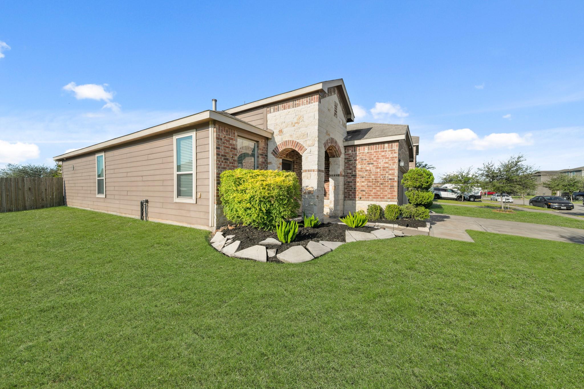 6730 Dayridge Lane