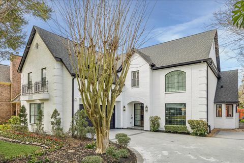 4614 Spruce Street Bellaire TX 77401