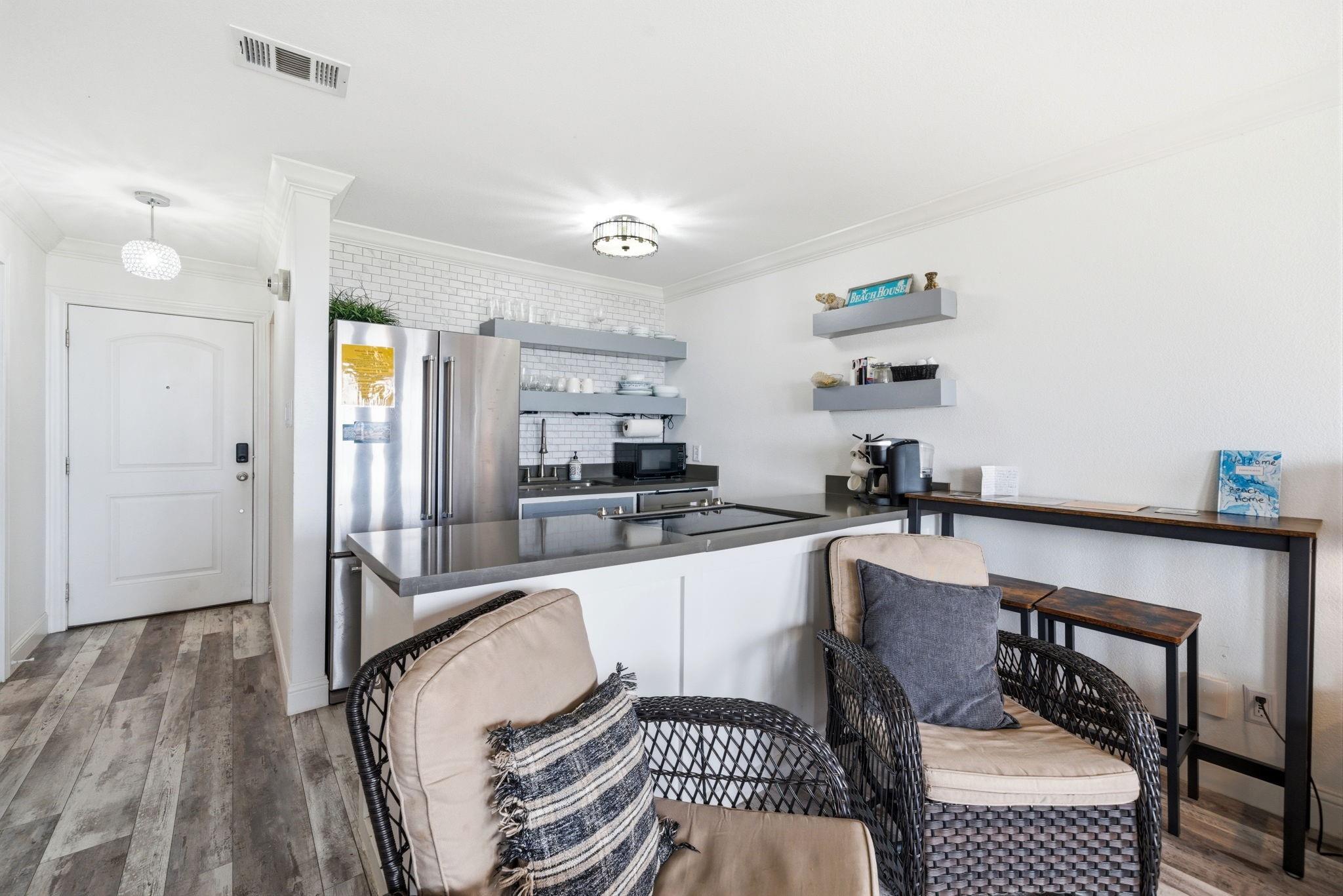 6300 Seawall Boulevard 8103