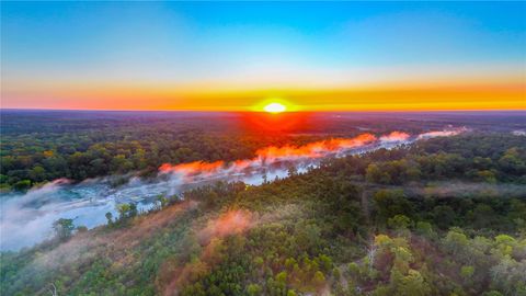 Photo of 0 Fm 692, Burkeville, TX 75932 (MLS # 21284130)