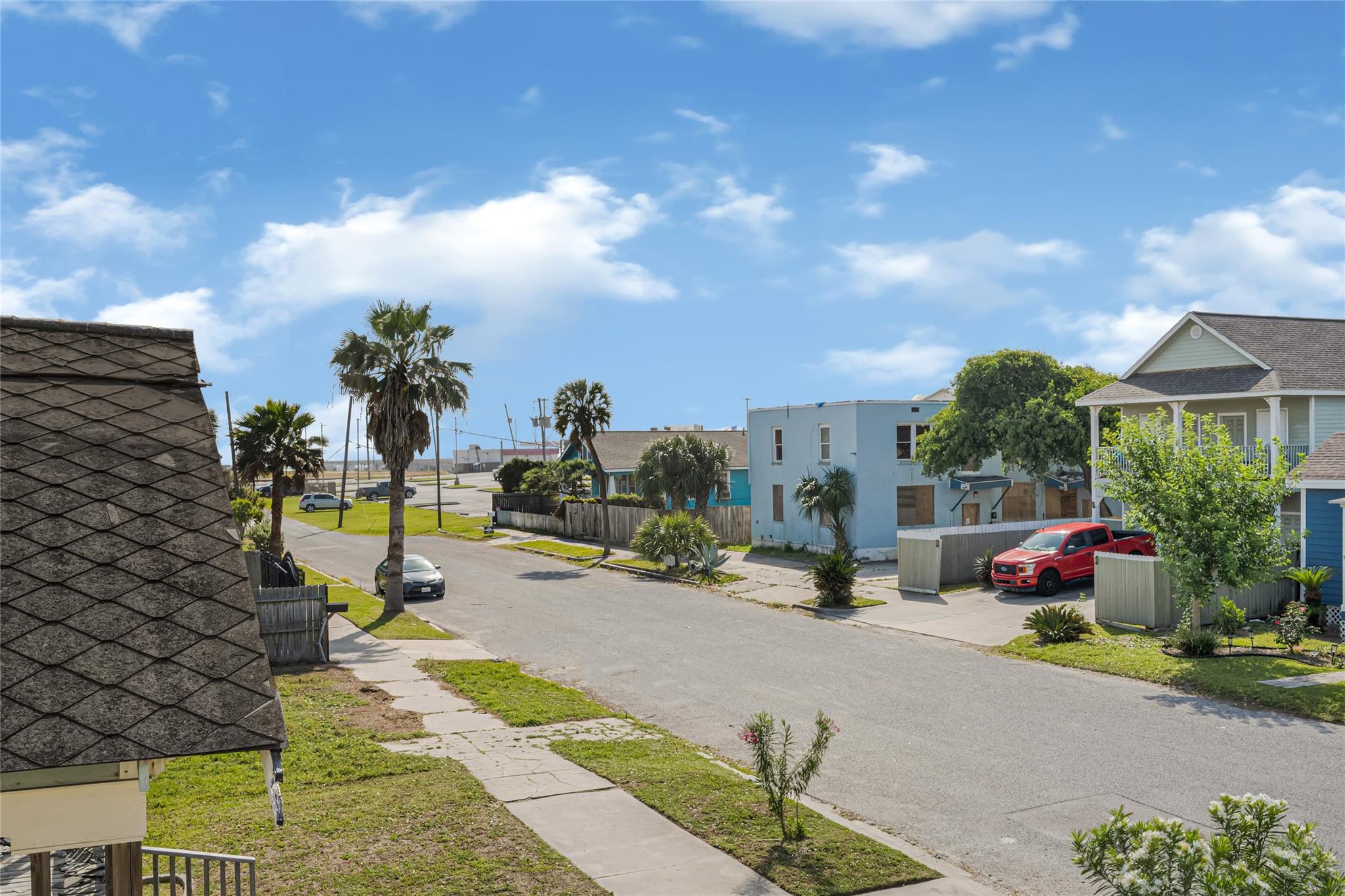 3624 Avenue S 1/2