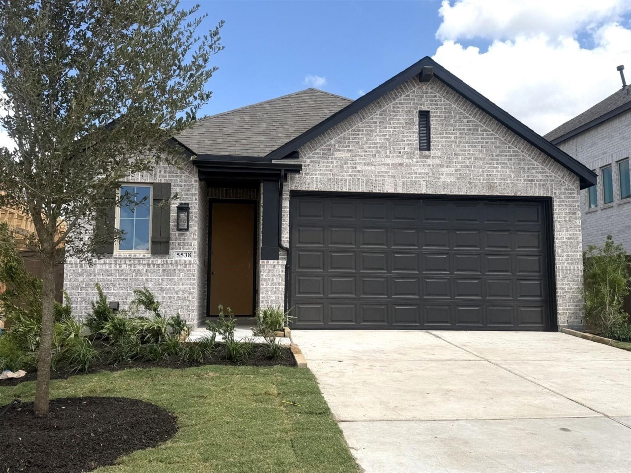 5538 Hibiscus Cove Lane