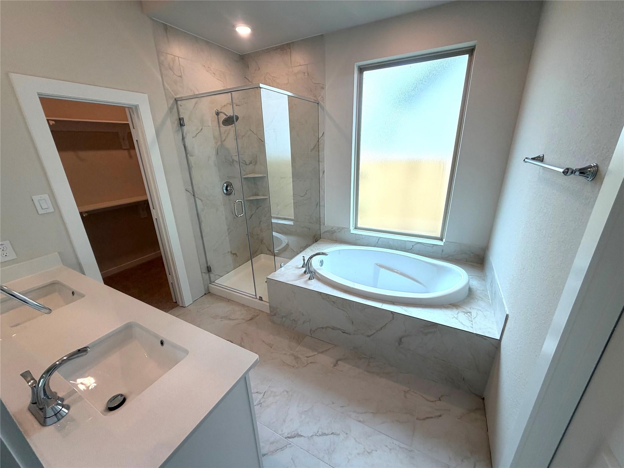 5538 Hibiscus Cove Lane