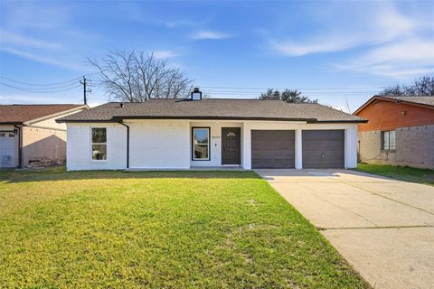 Photo of 8630 Winewood Drive, Houston, TX 77044 (MLS # 75150694)