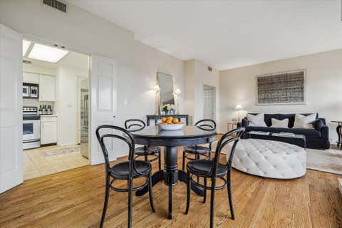 Photo of 2001 Holcombe Boulevard #504, Houston, TX 77030 (MLS # 21967093)
