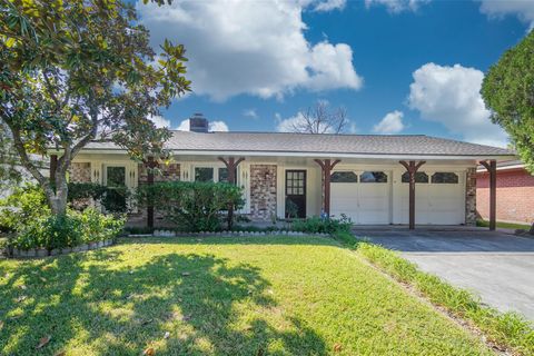 11311 Concho Street Houston TX 77072