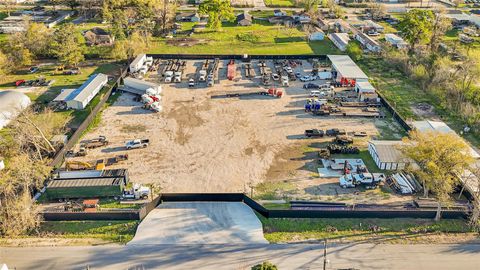 Photo of 5715 Spindle Drive, Houston, TX 77086 (MLS # 41897372)