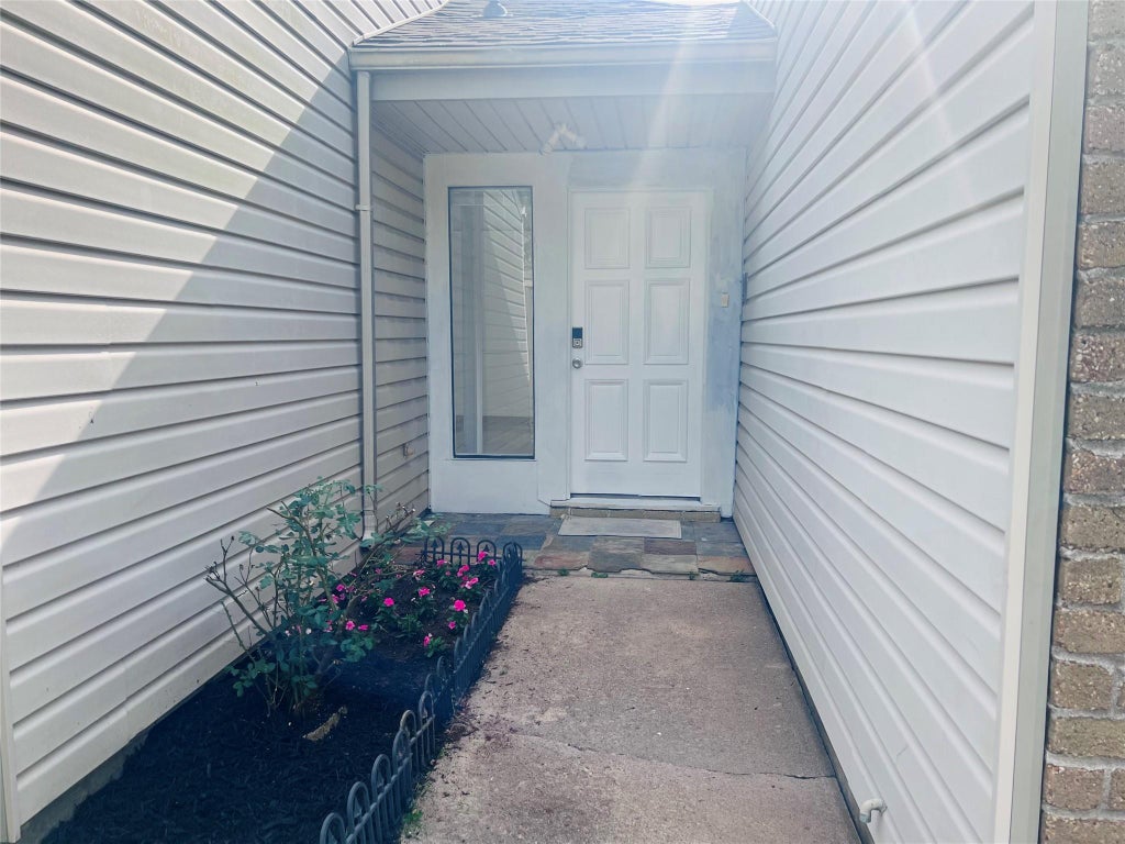 Photo of 11123 Bandlon Drive, Houston, TX 77072 (MLS # 73162329)