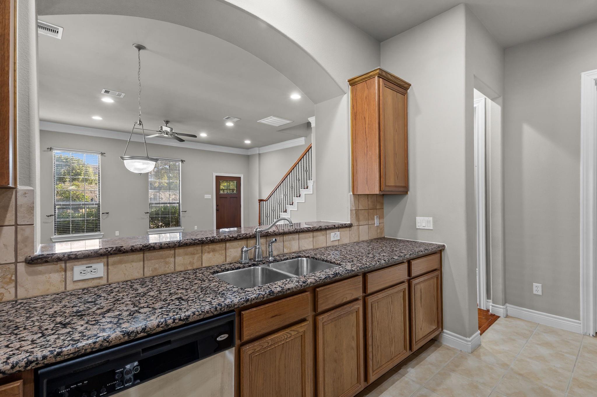 9128 Lakes At 610 Drive