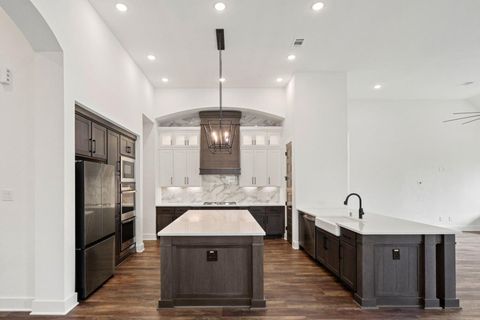 Photo of 9010 Bayou Spring Court, Missouri City, TX 77459 (MLS # 38937374)