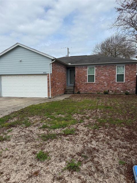 Photo of 4910 Alamo Drive, Galveston, TX 77551 (MLS # 50948980)