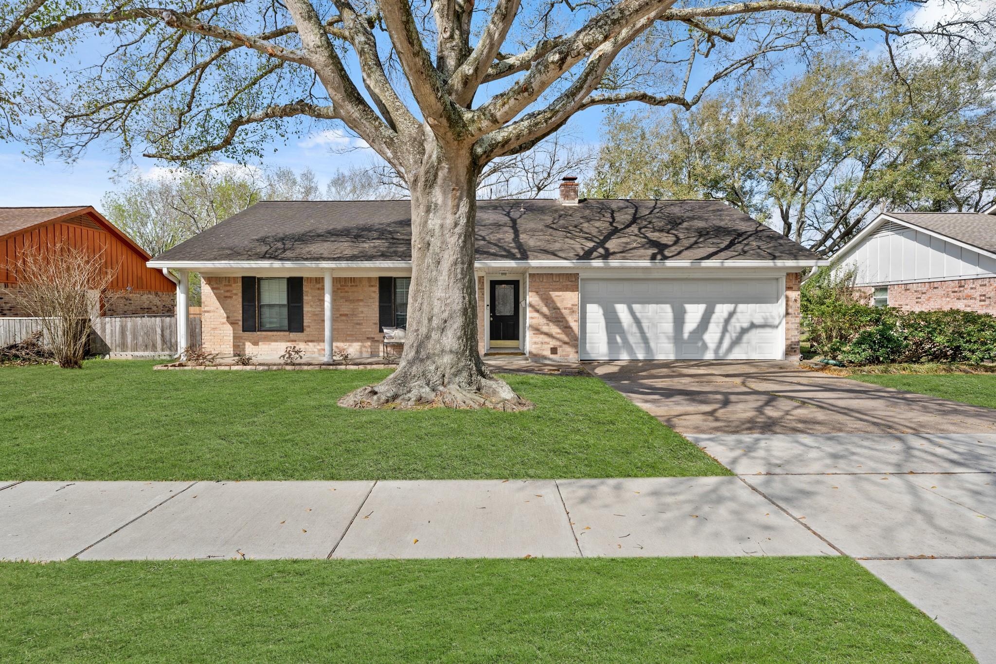 2104 Rose Road