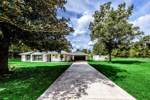 Photo of 1325 County Road 347 N, Cleveland, TX 77327 (MLS # 35510433)